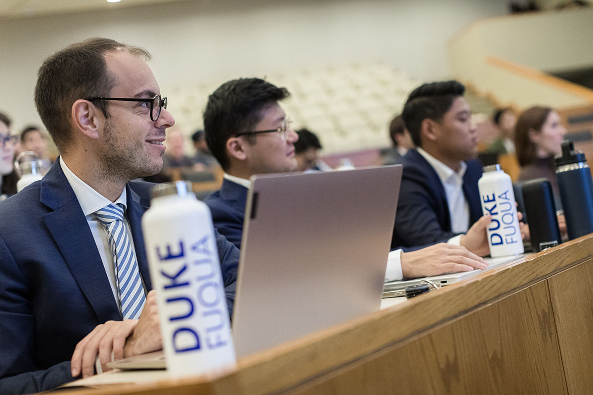 Daytime MBA Finance Club meeting in Geneen Auditorium